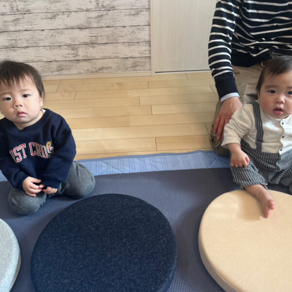 ベビーマッサージ